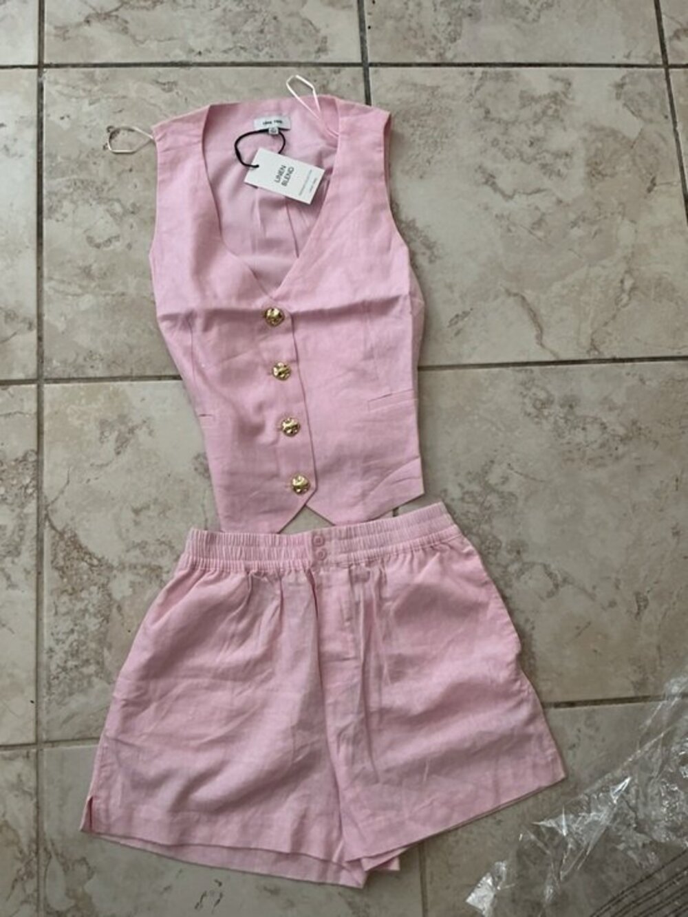 Chic Pink Linen-Blend Vest & Shorts Set with Gold Buttons